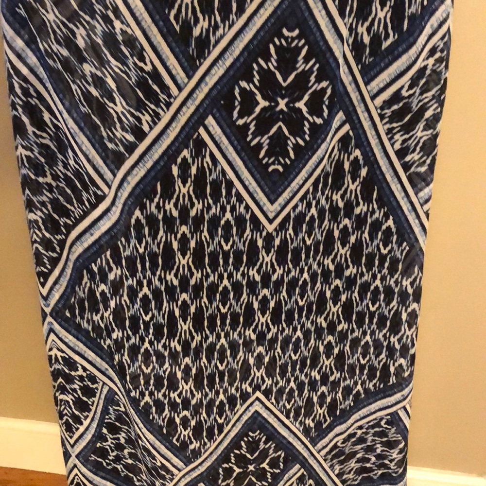 Maxi Dress - Picture 2 of 3